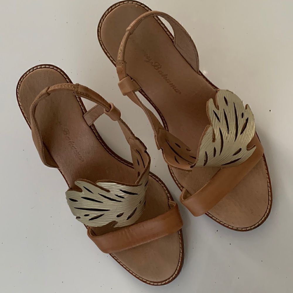 Tommy Bahama Leather Wadge Sandals Size8